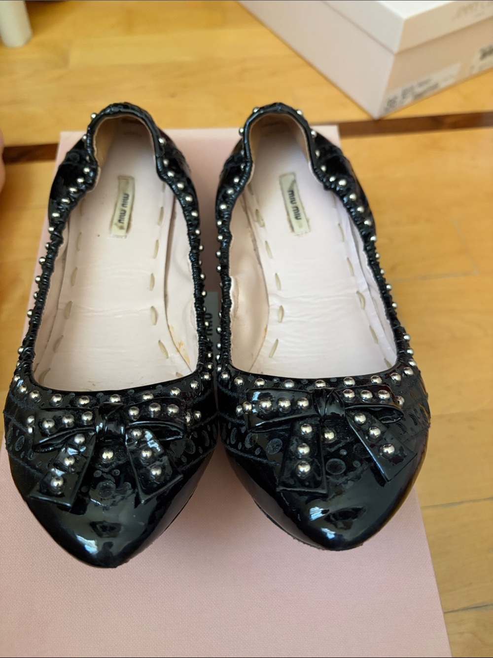 Miu Miu Black Patent Studded Bow Pointed Ballet Flats SIZE 37 - Picture 6 of 7